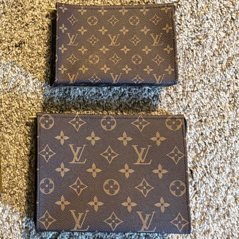 NEW Louis Vuitton Toiletry Pouch Medium & Small with inserts and chains